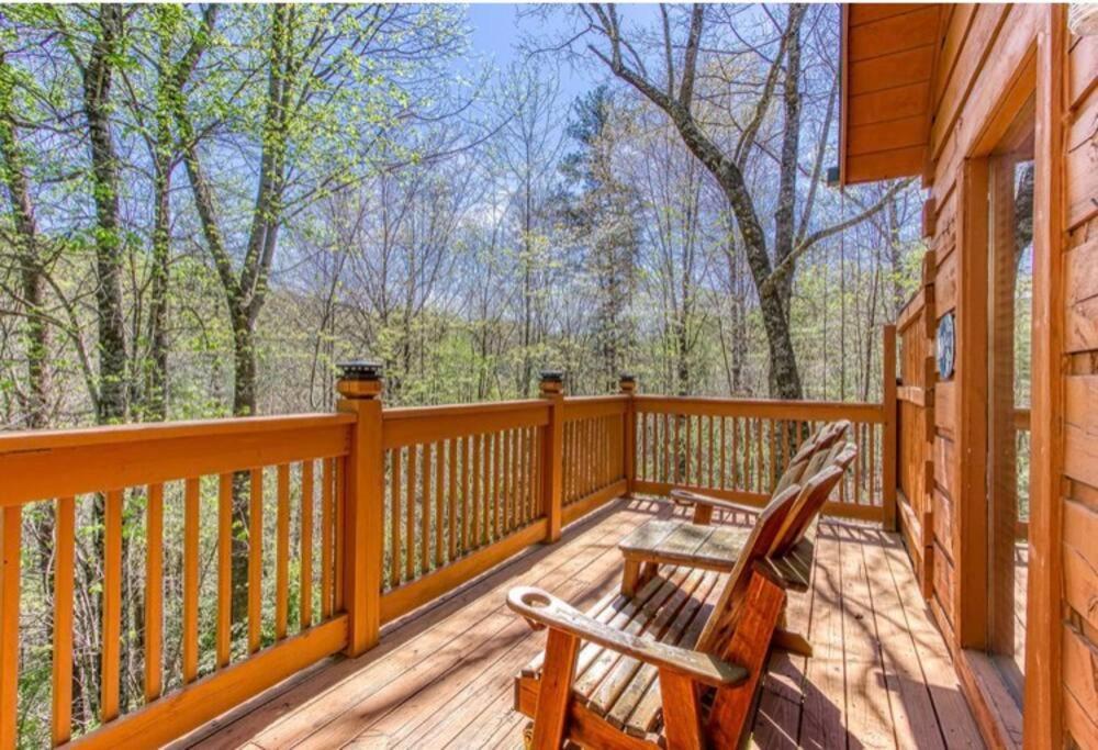 Lazy Bear Cabin Sevierville Exterior foto